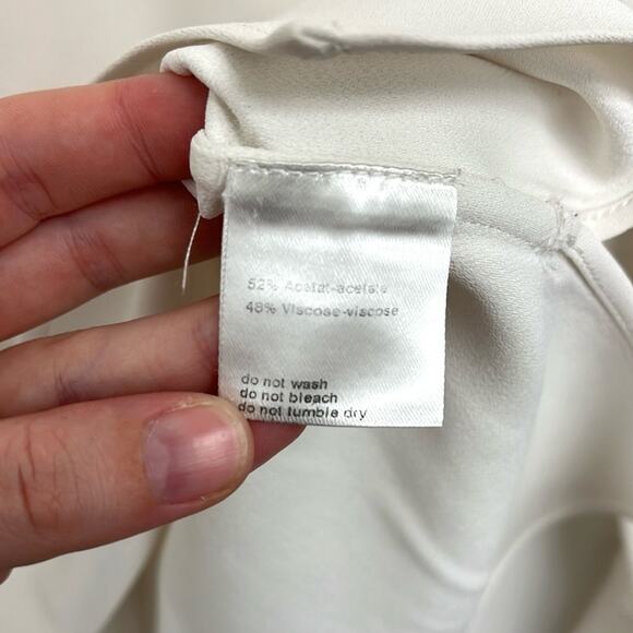 Akris Punto Luxury Minimalist Bell Sleeve Scoop Neck Tailored Career Top US8 - Picture 11 of 13